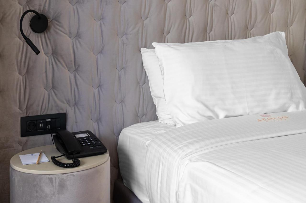 Aeolos Luxury Suites Athen Eksteriør billede