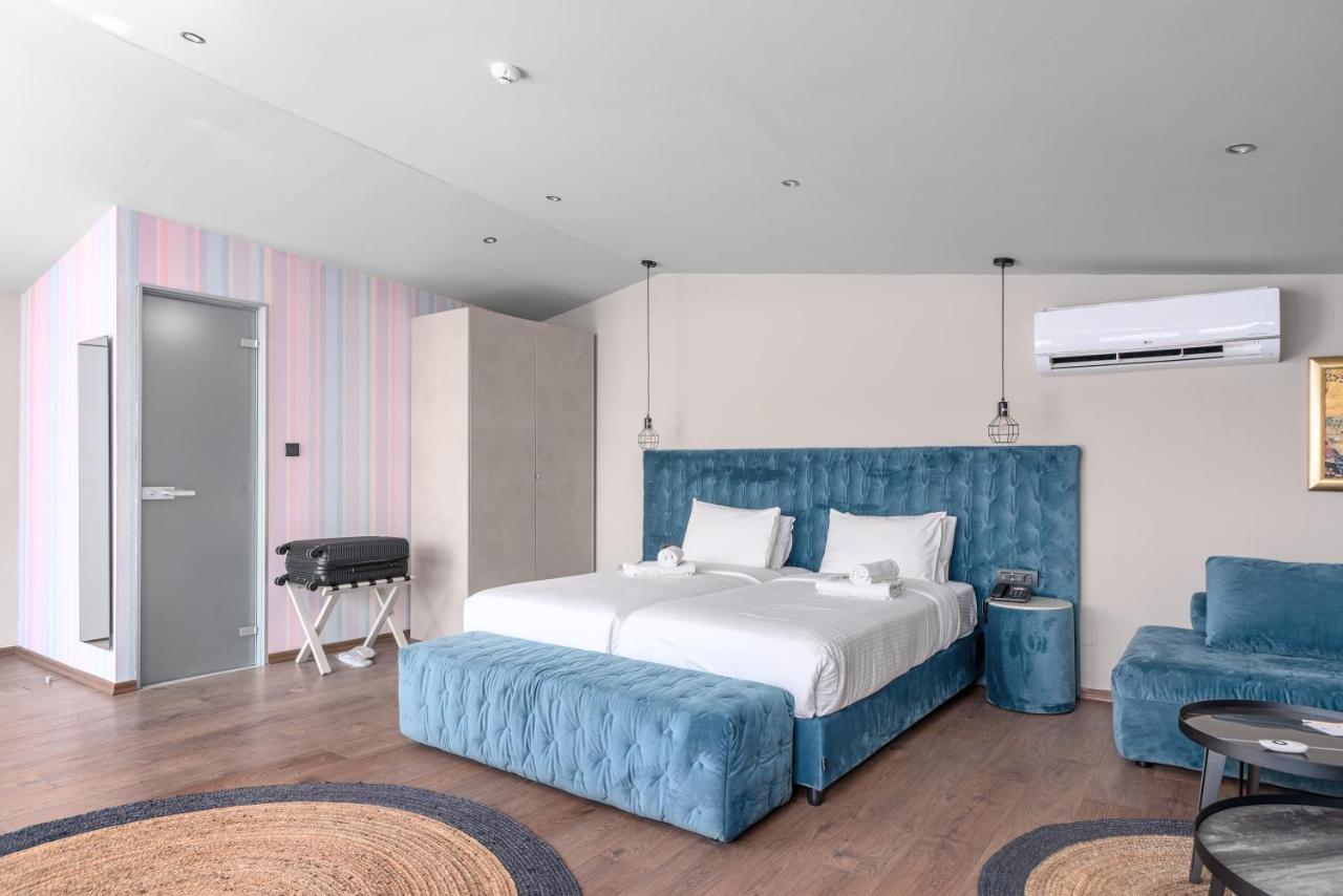 Aeolos Luxury Suites Athen Eksteriør billede